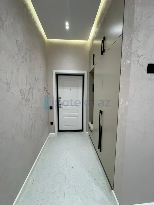 Satılır 2 otaqlı yeni tikili 63 m²