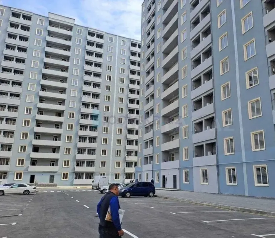 Satılır 2 otaqlı yeni tikili 68 m²