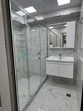 Satılır 2 otaqlı köhnə tikili 65 m²