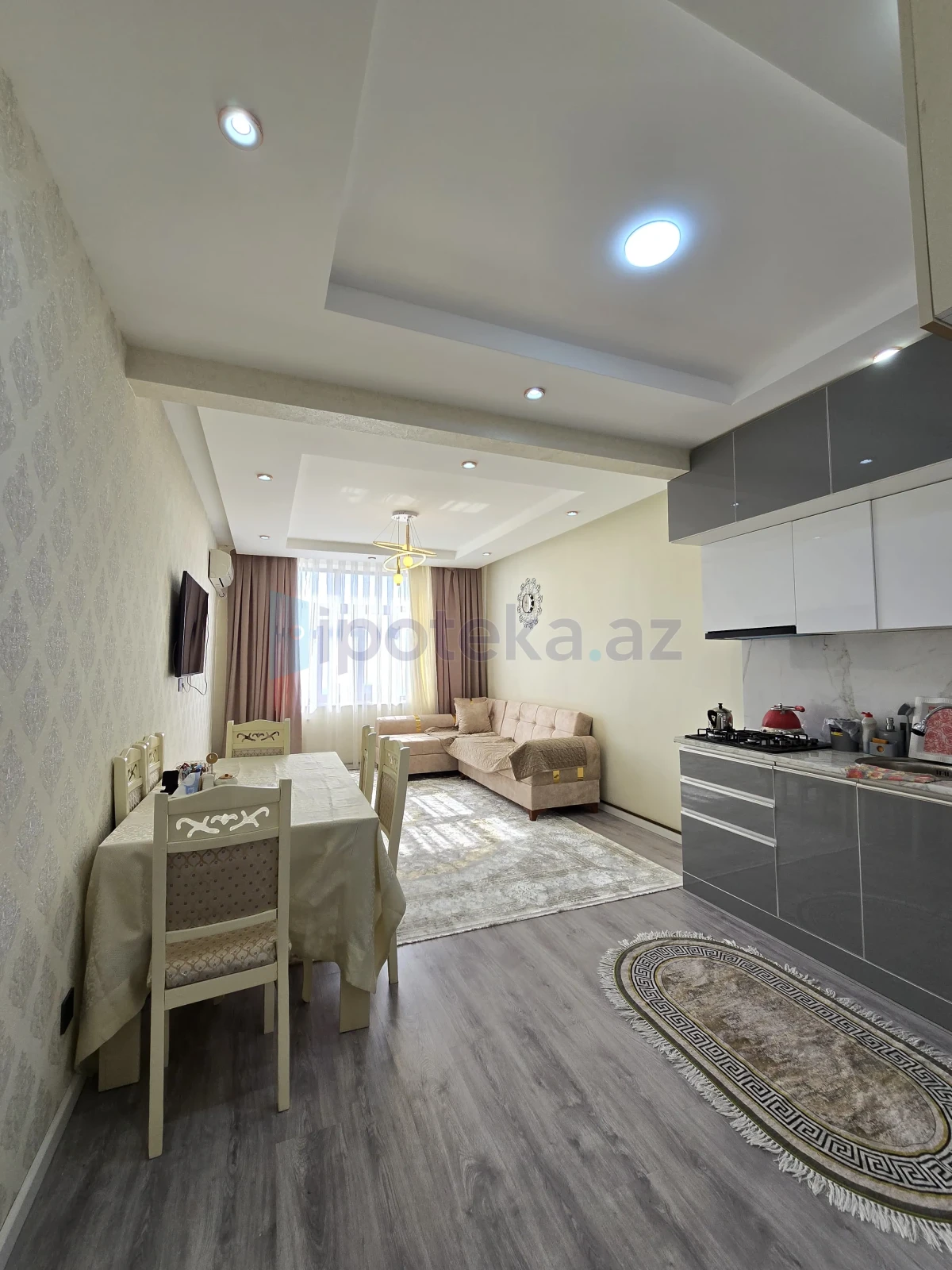 Satılır 2 otaqlı yeni tikili 81 m²