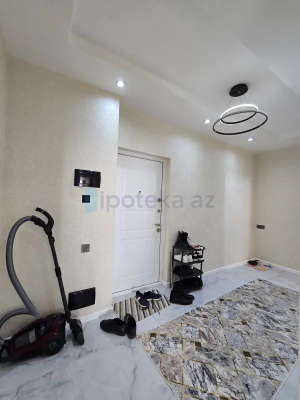 Satılır 2 otaqlı yeni tikili 81 m²