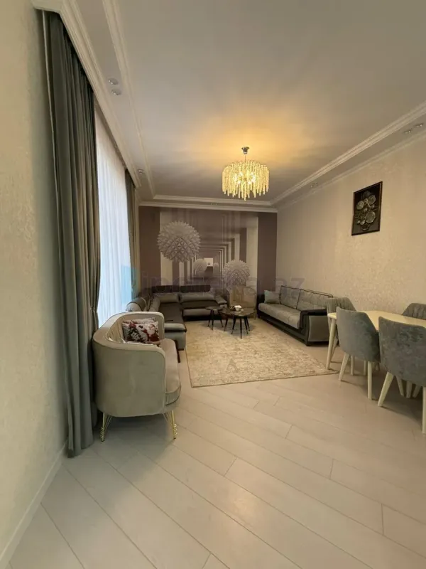 Satılır 4 otaqlı həyət evi 150 m²