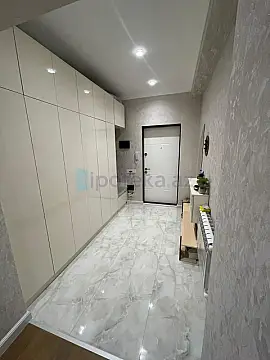 Satılır 3 otaqlı yeni tikili 127 m²