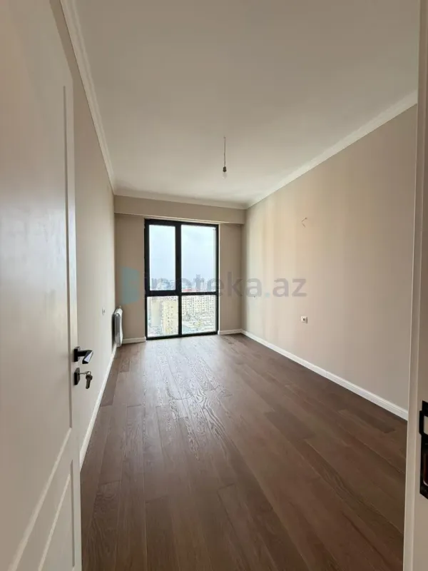 Satılır 4 otaqlı yeni tikili 123 m²