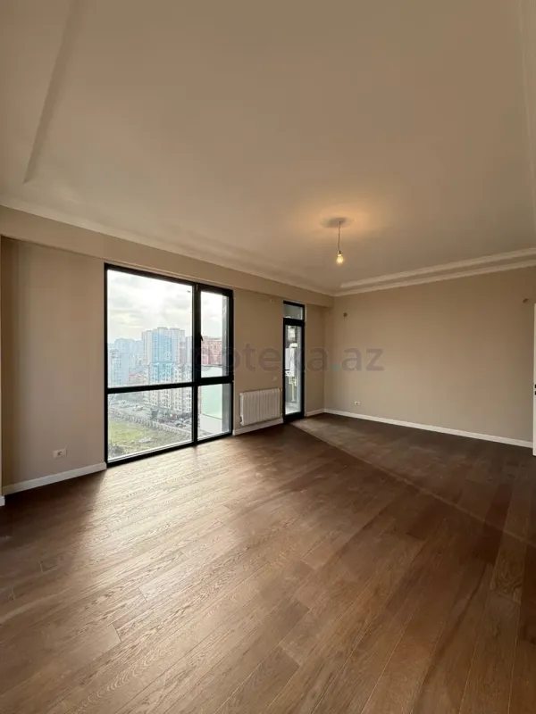 Satılır 4 otaqlı yeni tikili 123 m²