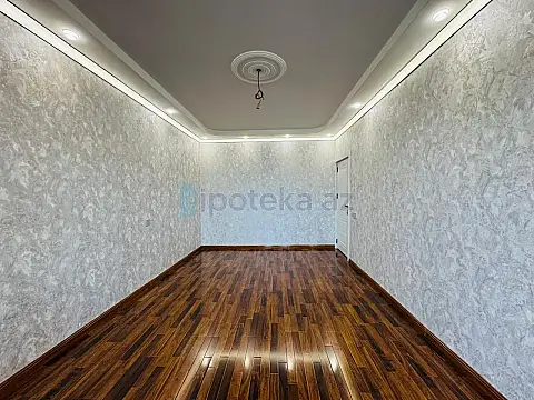 Satılır 3 otaqlı köhnə tikili 75 m²