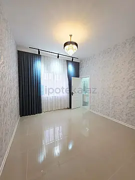 Satılır 4 otaqlı mənzil 150 m²