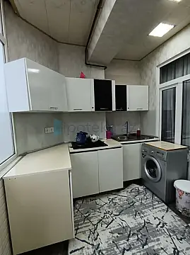 Satılır 3 otaqlı yeni tikili 60 m²