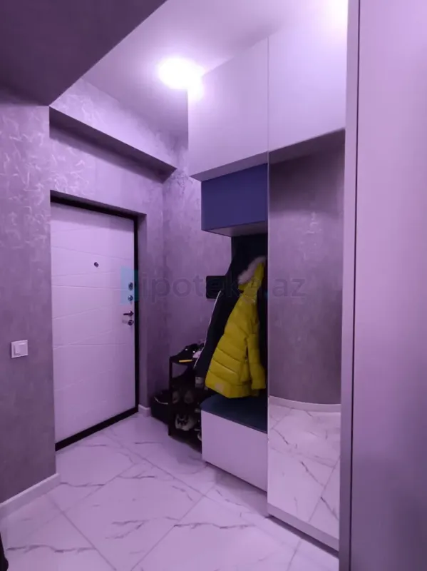 Satılır 3 otaqlı yeni tikili 60 m²