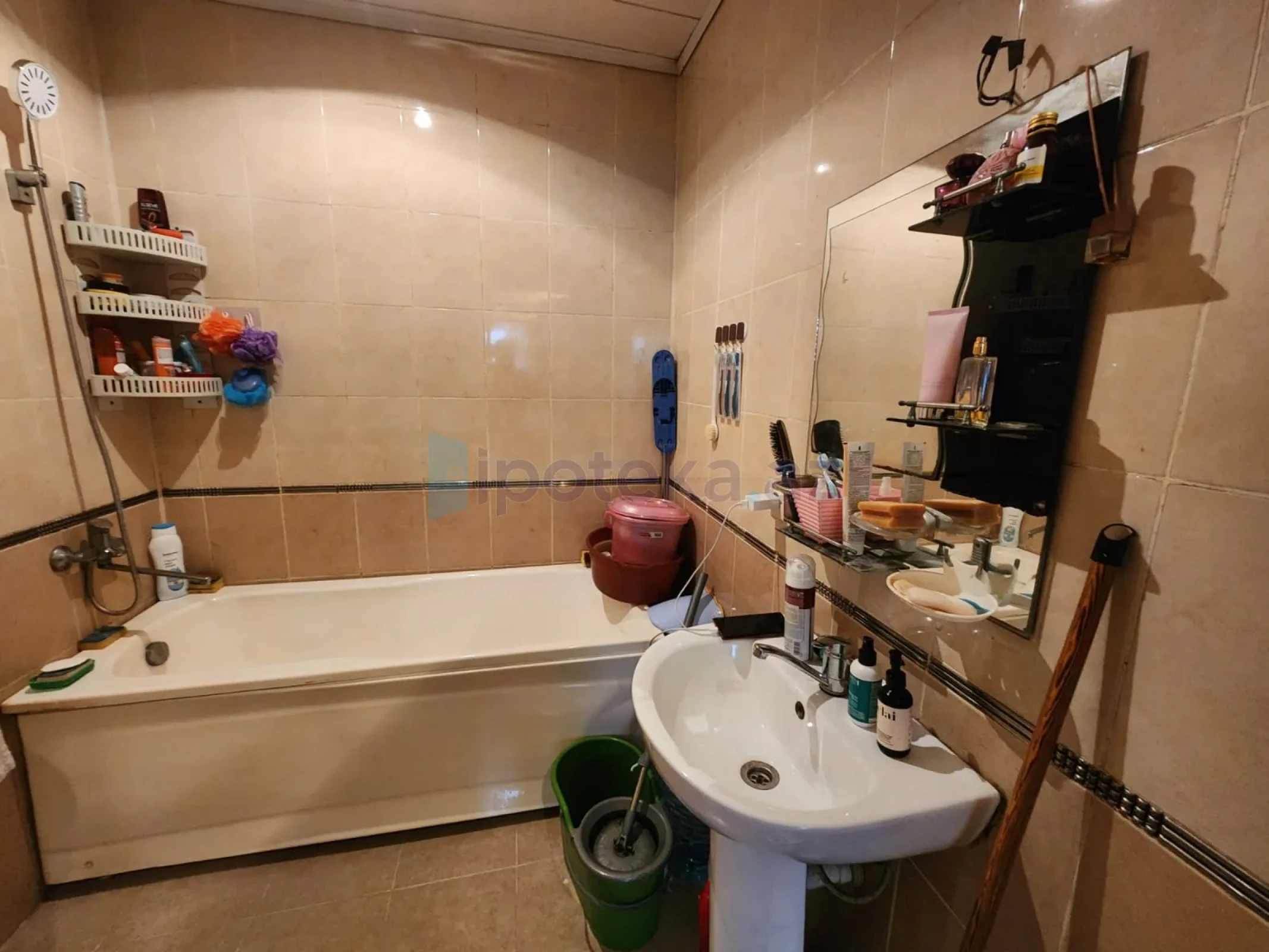 Satılır 2 otaqlı yeni tikili 59 m²