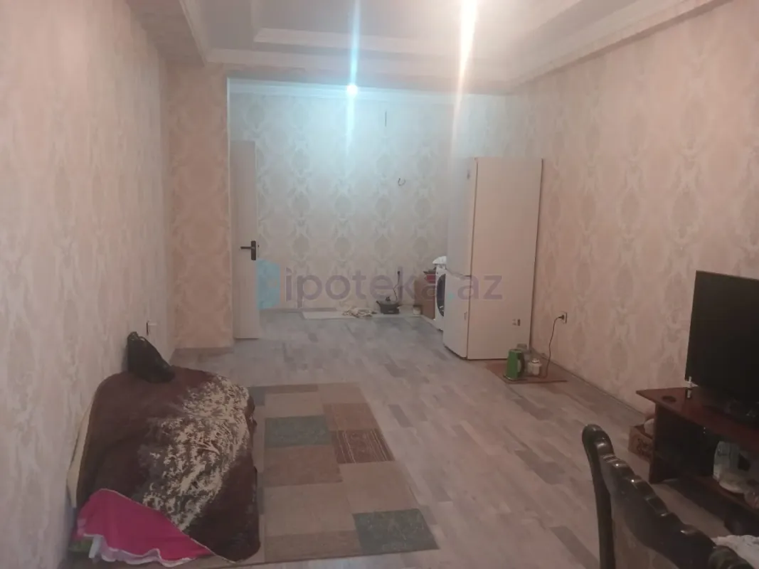 Satılır 2 otaqlı yeni tikili 85 m²