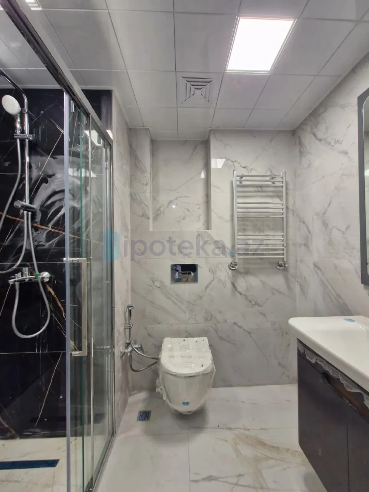 Satılır 3 otaqlı yeni tikili 72.13 m²