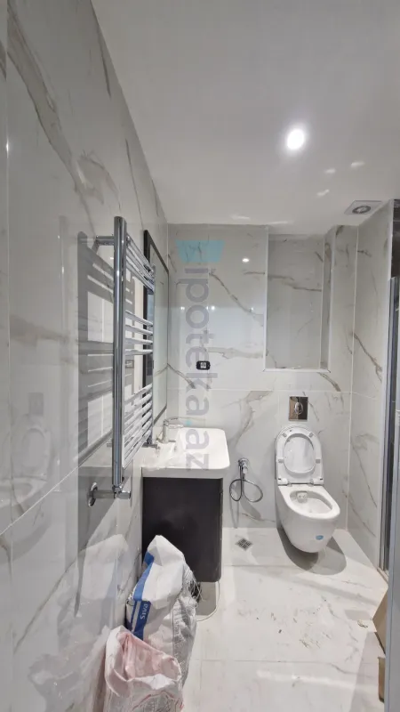 Satılır 2 otaqlı yeni tikili 64 m²