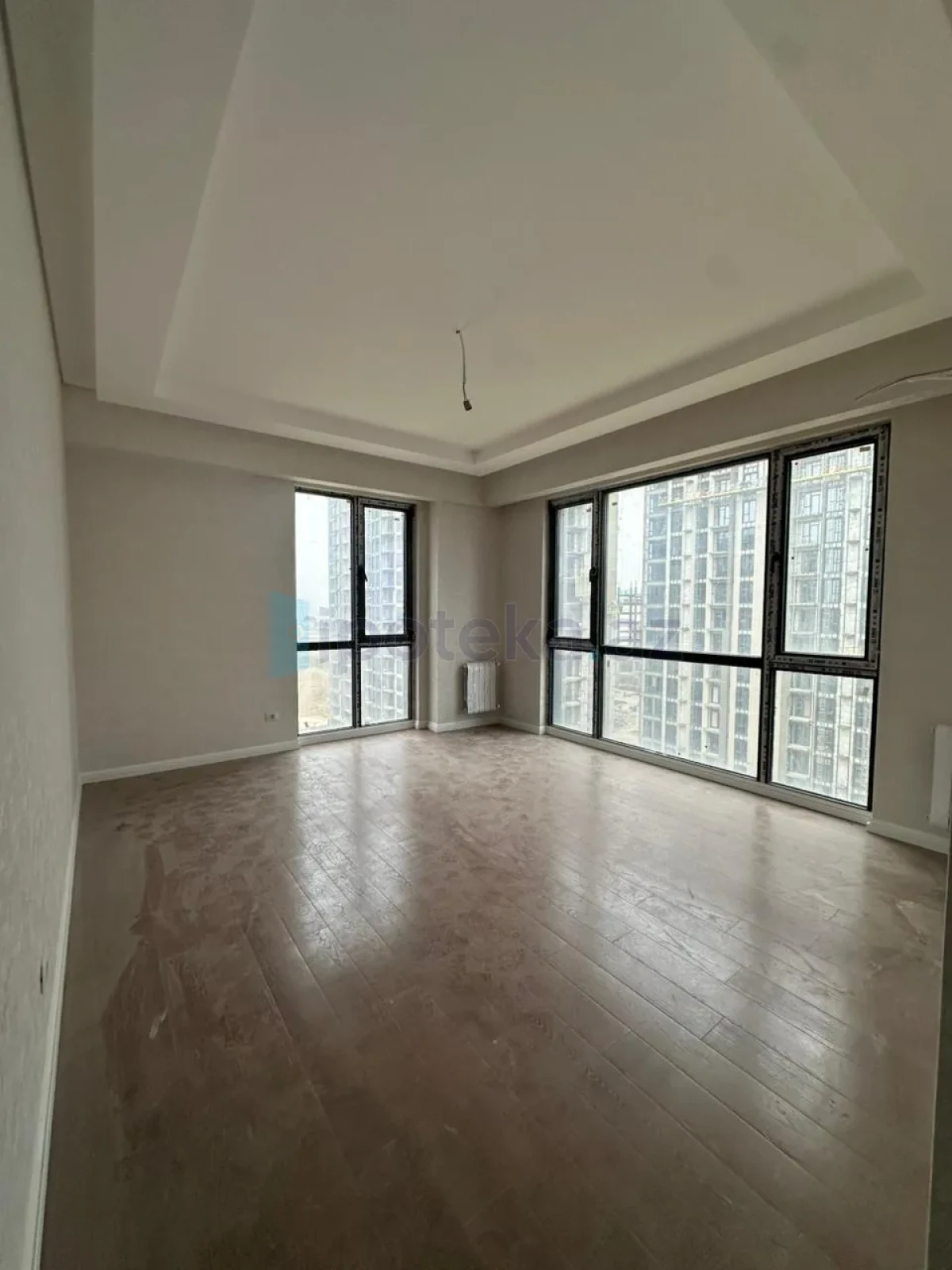 Satılır 2 otaqlı yeni tikili 63.99 m²