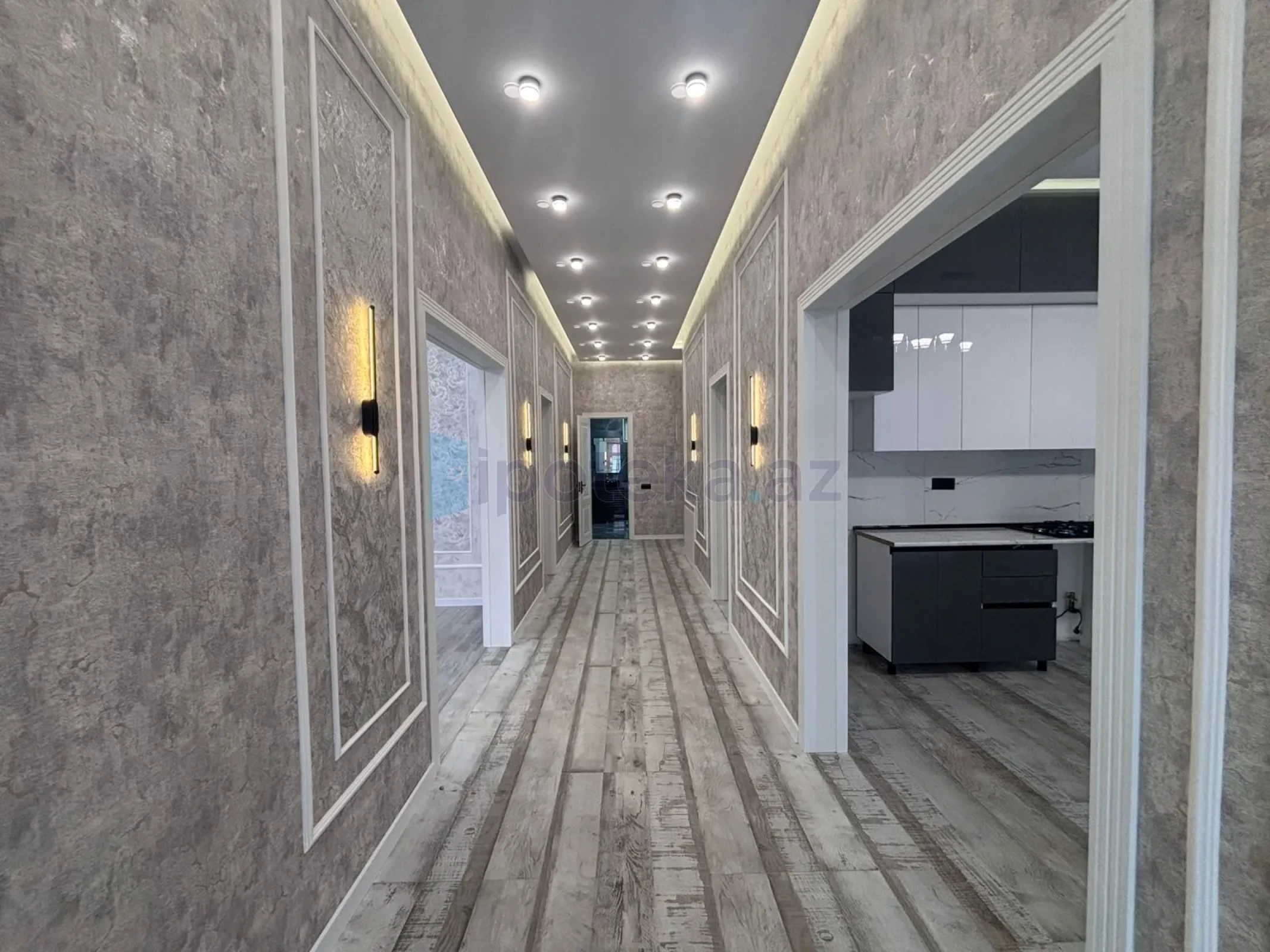 Satılır 4 otaqlı mənzil 150 m²