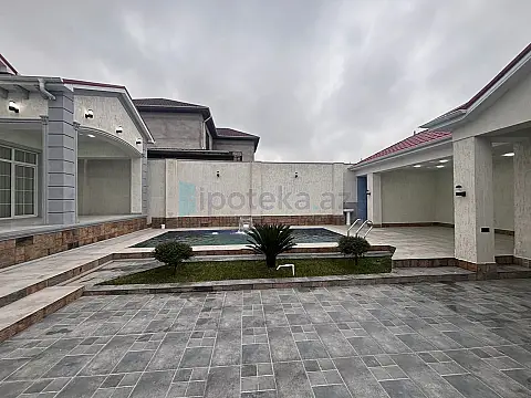 Satılır 4 otaqlı mənzil 150 m²