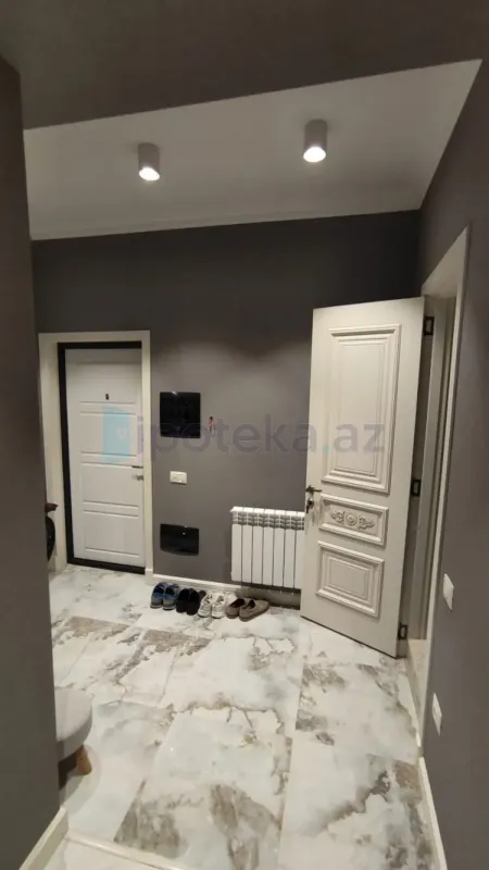 Satılır 3 otaqlı yeni tikili 88 m²
