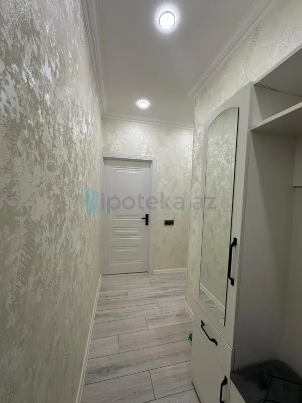 Satılır 2 otaqlı köhnə tikili 45 m²