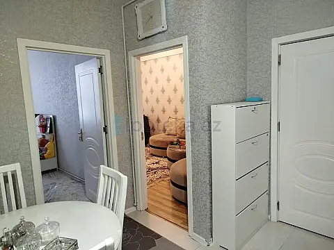 Satılır 2 otaqlı yeni tikili 75 m²