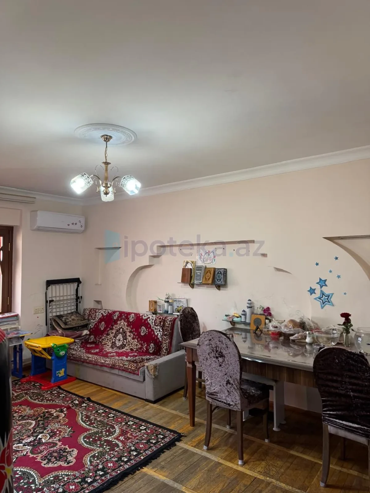 Satılır 3 otaqlı köhnə tikili 60 m²