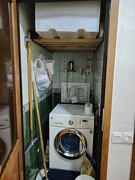 Satılır 3 otaqlı köhnə tikili 80 m²