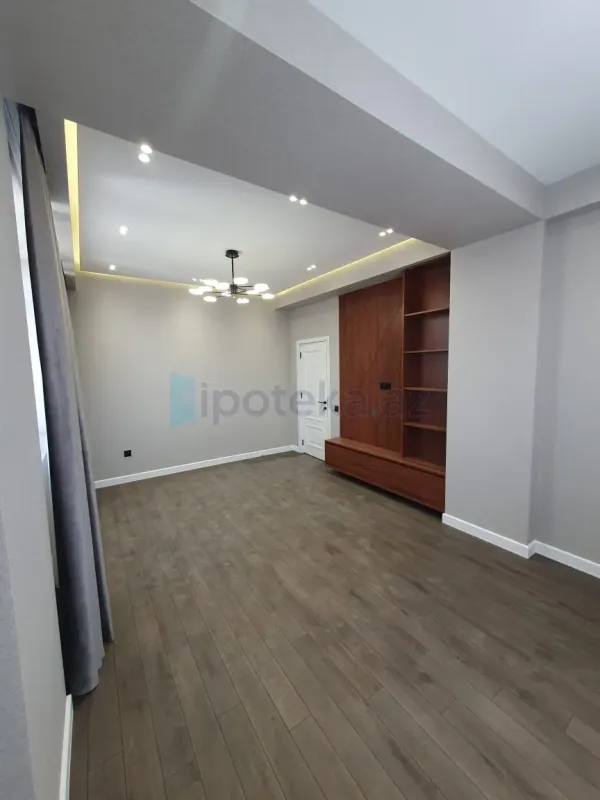 Satılır 2 otaqlı yeni tikili 63 m²