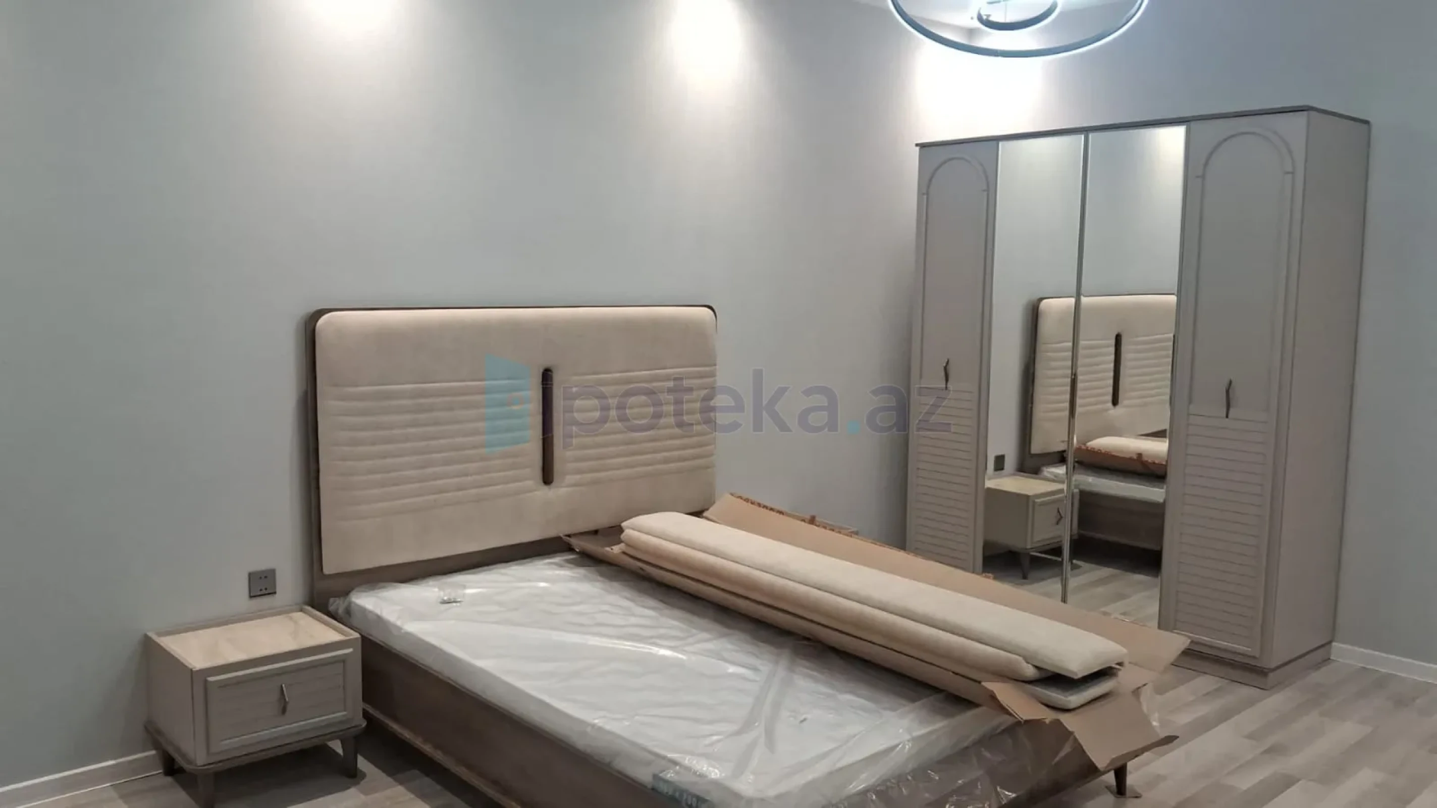 Satılır 5 otaqlı həyət evi 200 m²