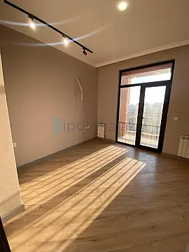 Satılır 2 otaqlı yeni tikili 65 m²