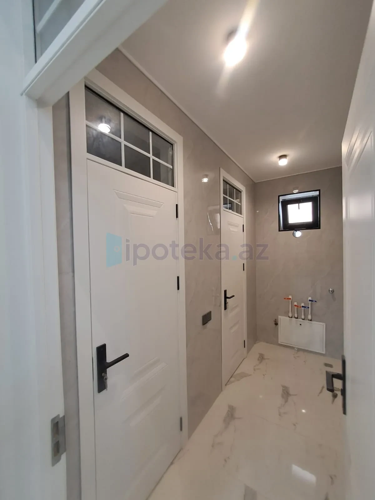 Satılır 5 otaqlı həyət evi 200 m²