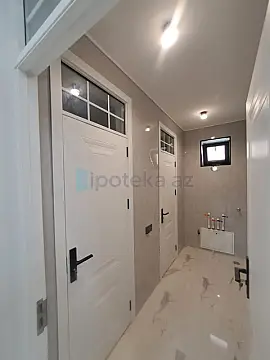 Satılır 5 otaqlı həyət evi 200 m²