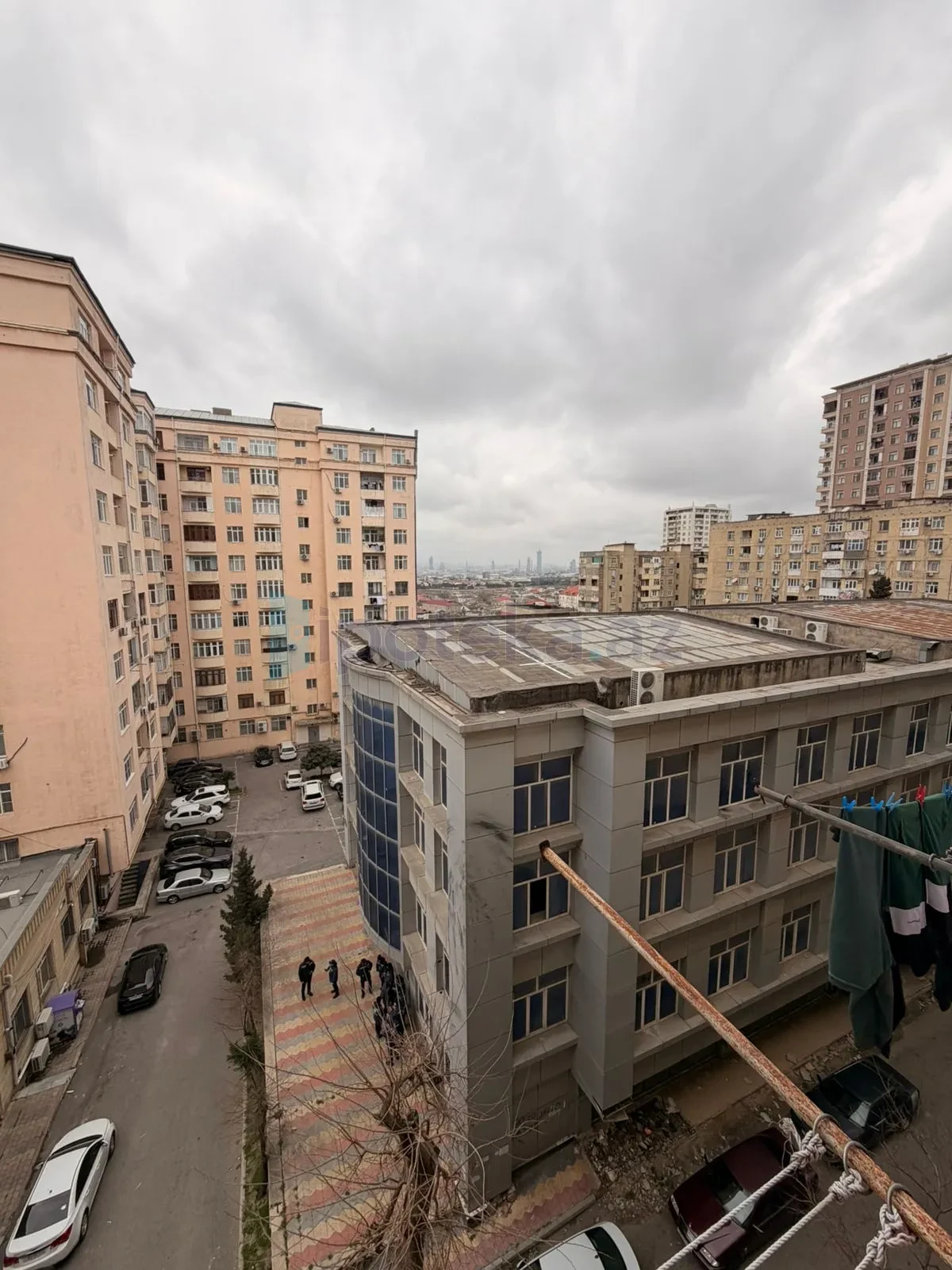 Satılır 2 otaqlı köhnə tikili 50 m²