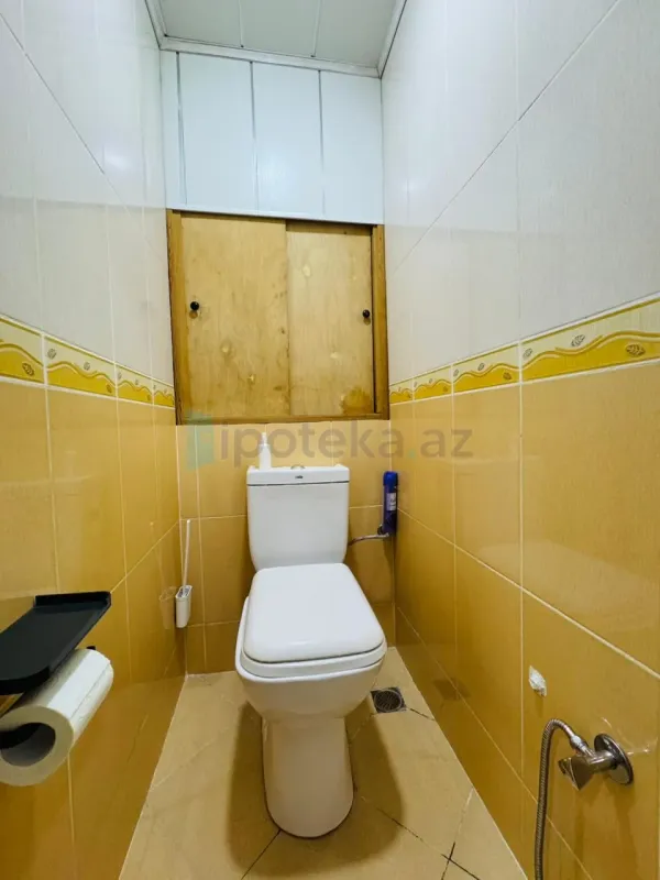 Satılır 4 otaqlı köhnə tikili 100 m²