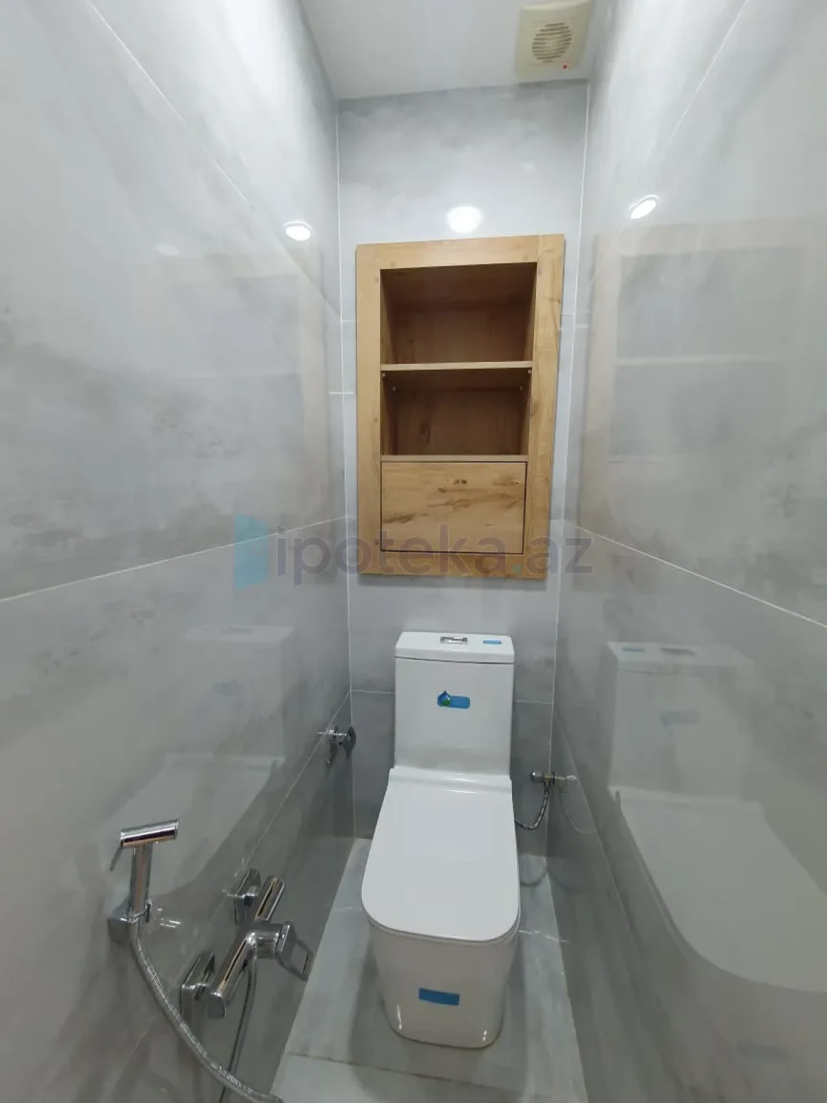 Satılır 3 otaqlı köhnə tikili 80 m²
