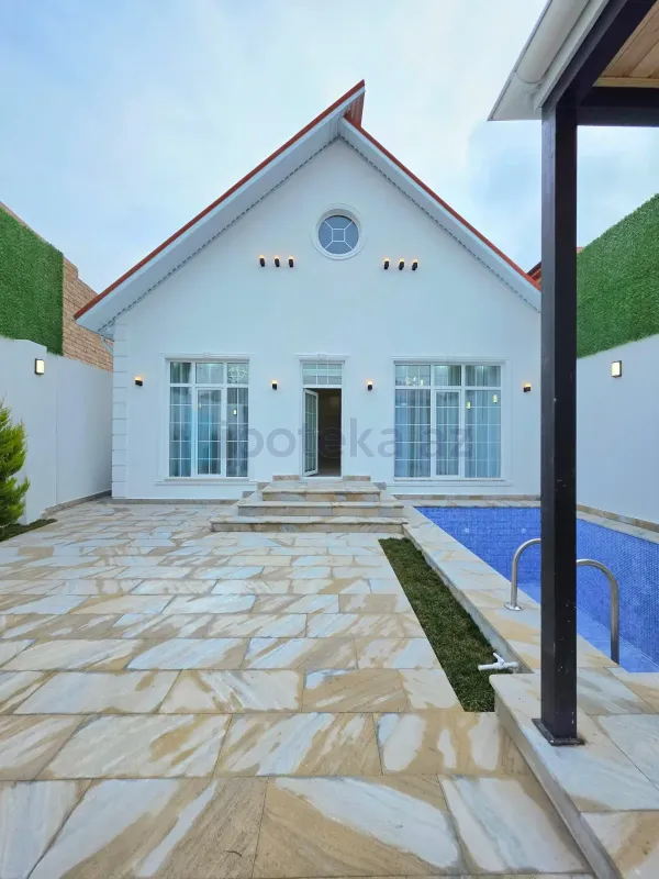 Satılır 4 otaqlı mənzil 150 m²