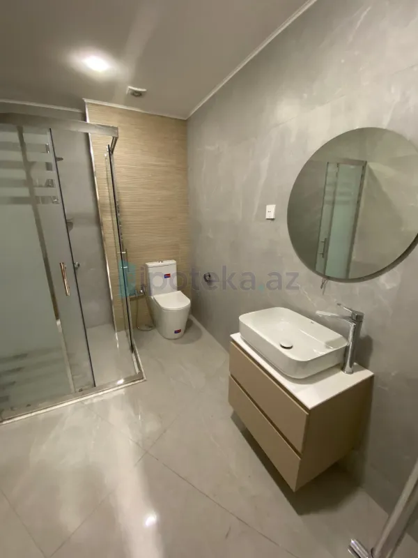 Satılır 2 otaqlı yeni tikili 65 m²