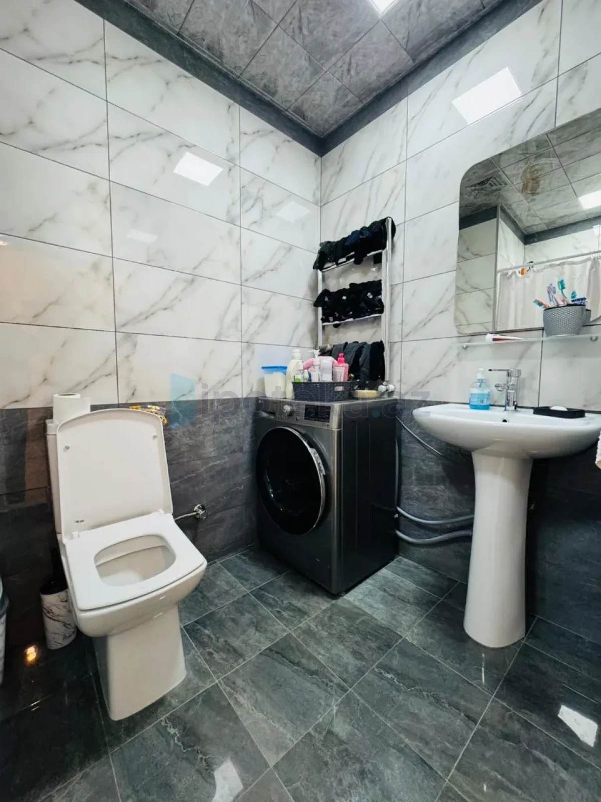 Satılır 3 otaqlı yeni tikili 94 m²