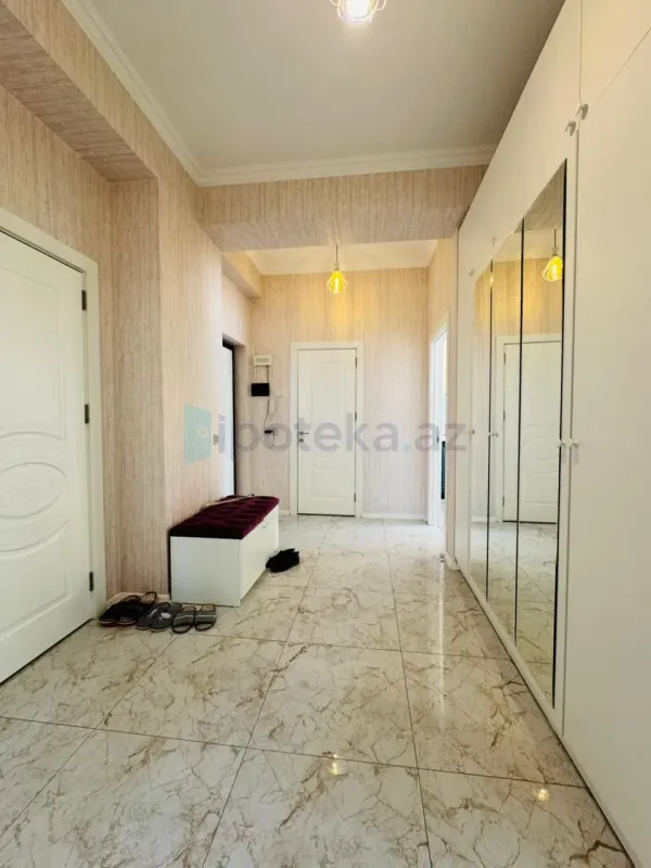 Satılır 3 otaqlı yeni tikili 94 m²