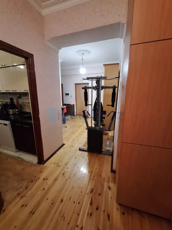 Satılır 3 otaqlı yeni tikili 100 m²