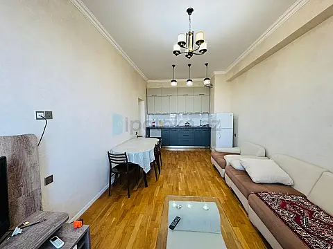 Satılır 3 otaqlı yeni tikili 67 m²