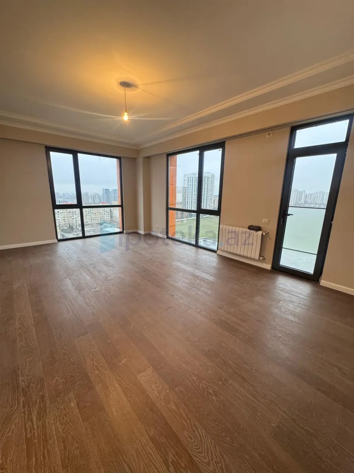 Satılır 4 otaqlı yeni tikili 123.6 m²