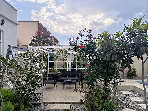 Satılır 3 otaqlı mənzil 120 m²