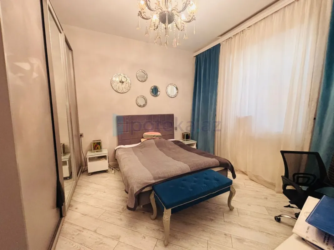 Satılır 3 otaqlı mənzil 120 m²