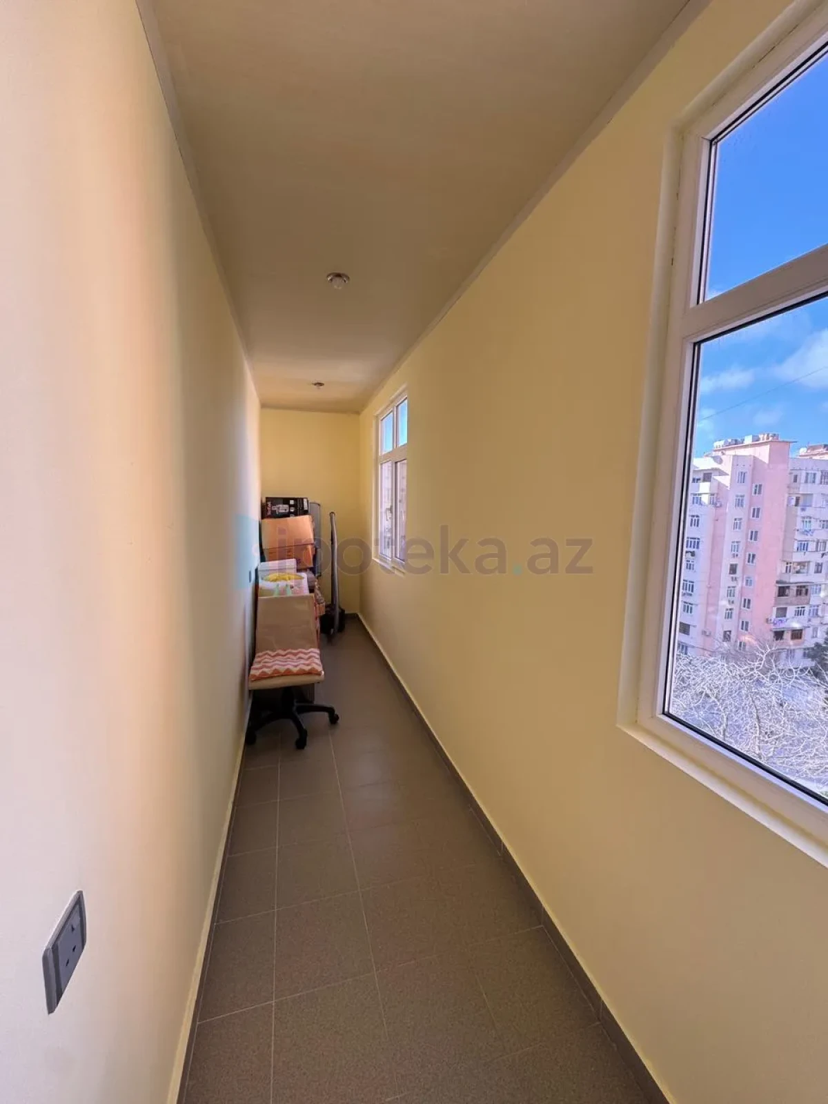 Satılır 3 otaqlı köhnə tikili 80 m²