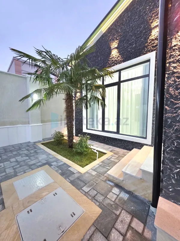 Satılır 4 otaqlı mənzil 160 m²