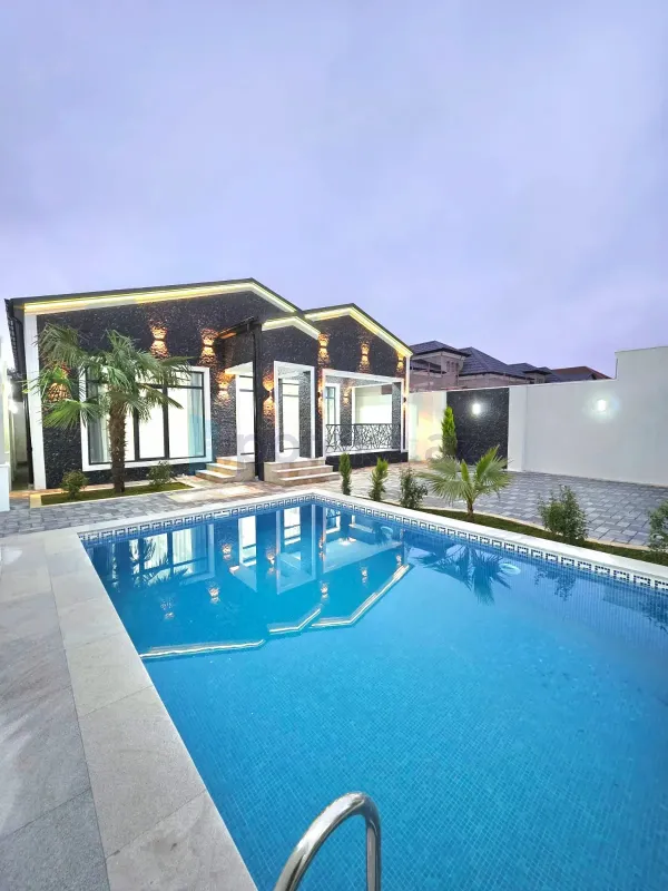 Satılır 4 otaqlı mənzil 160 m²