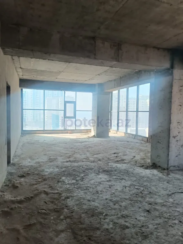 Satılır 4 otaqlı yeni tikili 202 m²