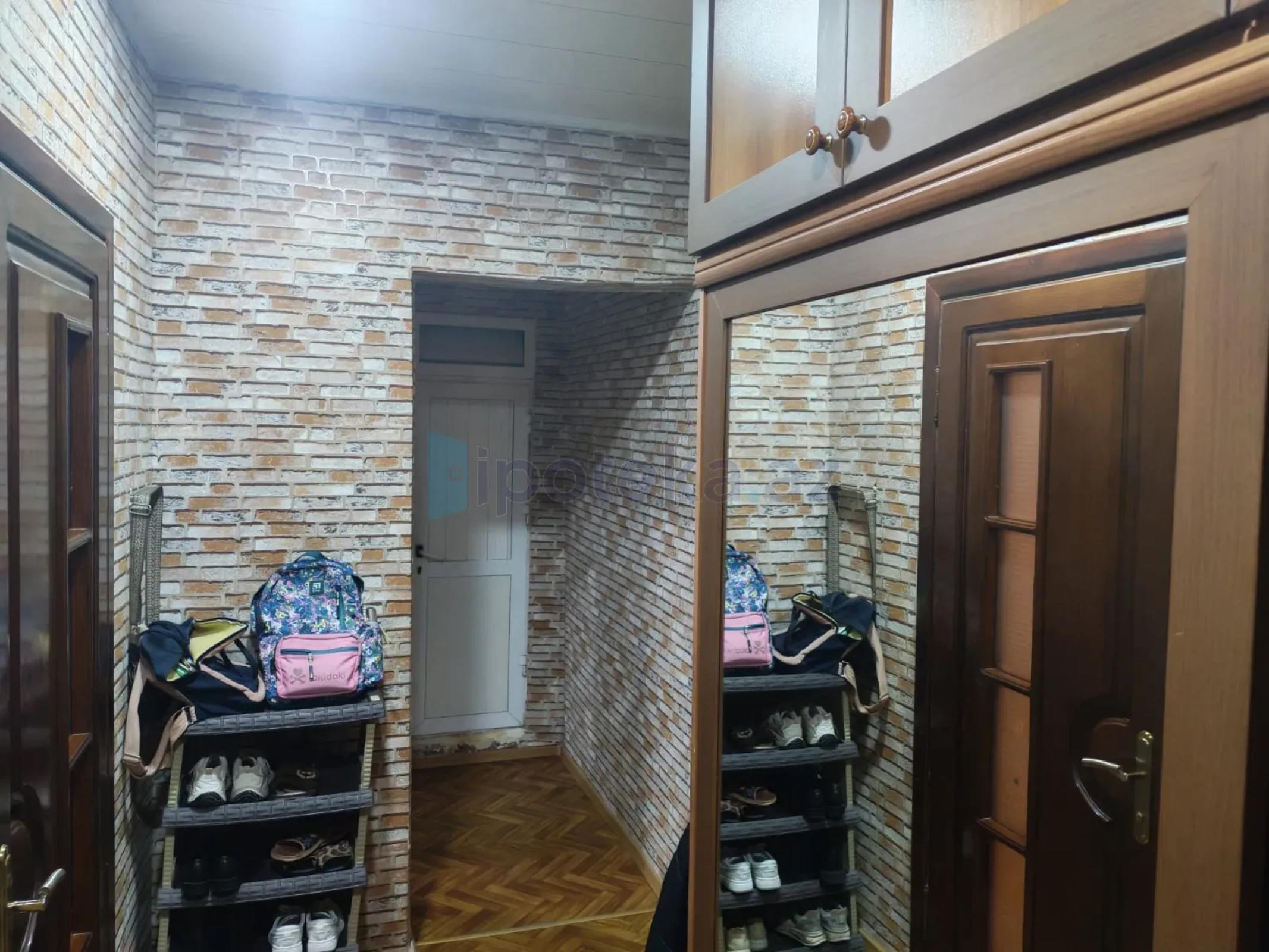Satılır 1 otaqlı köhnə tikili 30 m²