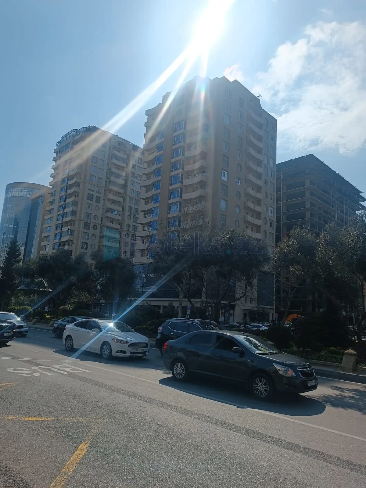 Satılır 2 otaqlı yeni tikili 106 m²