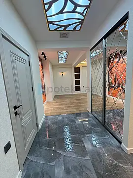 Satılır 3 otaqlı yeni tikili 100 m²