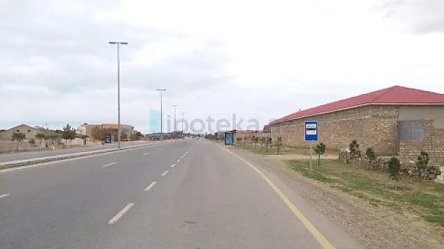 Satılır 7 otaqlı həyət evi 400 m²